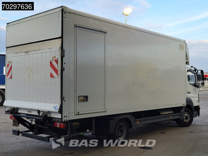 Mercedes-Benz Atego 818 4X2 1000kg Ladebordwand Automatic Euro 6 - بصندوق مغلق شاحنة: صور 5 Mercedes-Benz Atego 818 4X2 1000kg Ladebordwand Automatic Euro 6 - بصندوق مغلق شاحنة: صور 5