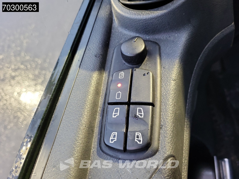 بصندوق مغلق شاحنة Mercedes-Benz Atego 818 4X2 8tonner Automatic 1500kg Ladebordwand Euro 6: صور 19 بصندوق مغلق شاحنة Mercedes-Benz Atego 818 4X2 8tonner Automatic 1500kg Ladebordwand Euro 6: صور 19