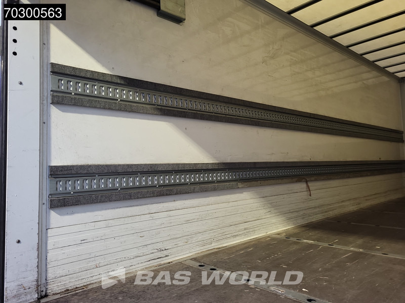 بصندوق مغلق شاحنة Mercedes-Benz Atego 818 4X2 8tonner Automatic 1500kg Ladebordwand Euro 6: صور 14 بصندوق مغلق شاحنة Mercedes-Benz Atego 818 4X2 8tonner Automatic 1500kg Ladebordwand Euro 6: صور 14