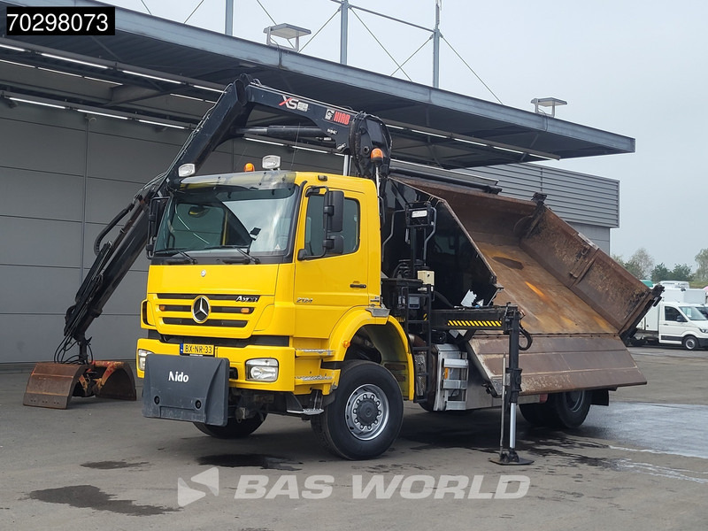 Mercedes-Benz Axor 2124 Axor 4X4 8m3 Tipper HIAB 122 B-2 HIDUO Crane Steel suspension Automatic Big-Axle Euro 5 - قلابات, شاحنة كرين: صور 5 Mercedes-Benz Axor 2124 Axor 4X4 8m3 Tipper HIAB 122 B-2 HIDUO Crane Steel suspension Automatic Big-Axle Euro 5 - قلابات, شاحنة كرين: صور 5