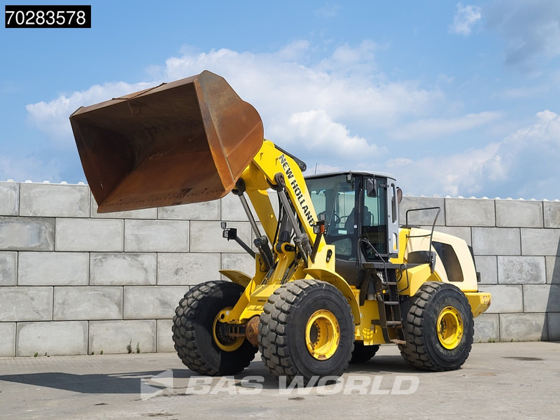 New Holland W270 - اللودر بعجل: صور 2 New Holland W270 - اللودر بعجل: صور 2
