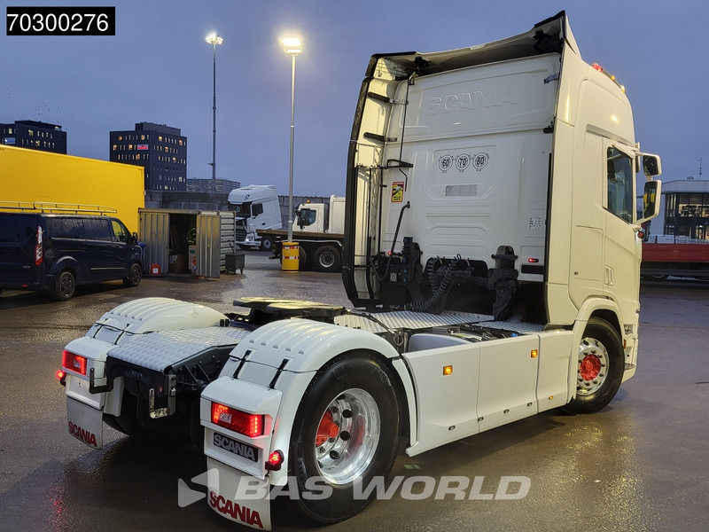 Scania R450 R 4X2 Special Interior! Retarder 2xTanks Leder - شاحنة جرار: صور 5 Scania R450 R 4X2 Special Interior! Retarder 2xTanks Leder - شاحنة جرار: صور 5