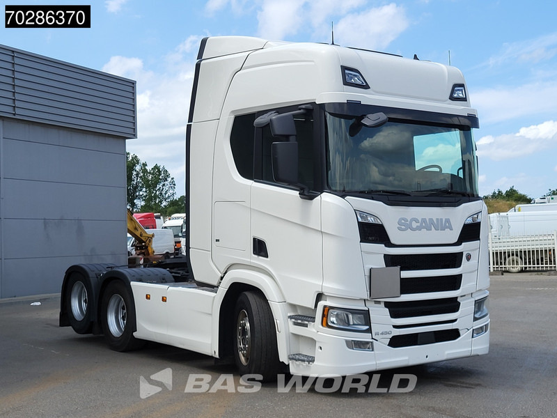 Scania R450 R 6X2 Full-Air Liftachse Standklima Navi LED Euro 6 - شاحنة جرار: صور 3 Scania R450 R 6X2 Full-Air Liftachse Standklima Navi LED Euro 6 - شاحنة جرار: صور 3