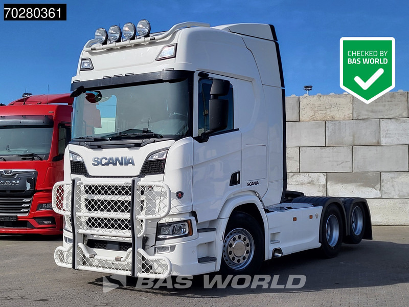 Scania R580 R 6X2 Full-Air Retarder Liftachse Leather LED - شاحنة جرار: صور 1 Scania R580 R 6X2 Full-Air Retarder Liftachse Leather LED - شاحنة جرار: صور 1