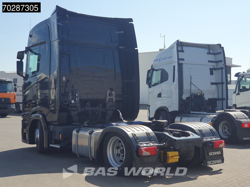 Scania S450 4X2 Mega Retarder Hebesattel 2xTanks Standklima ACC - شاحنة جرار: صور 2 Scania S450 4X2 Mega Retarder Hebesattel 2xTanks Standklima ACC - شاحنة جرار: صور 2