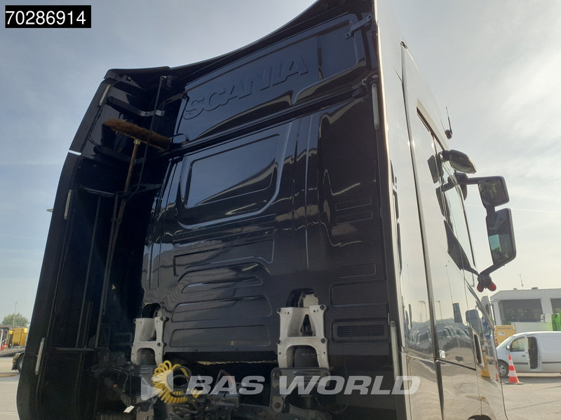 Scania S500 4X2 Retarder 2xTanks ACC Standklima LED Euro 6 - شاحنة جرار: صور 5 Scania S500 4X2 Retarder 2xTanks ACC Standklima LED Euro 6 - شاحنة جرار: صور 5