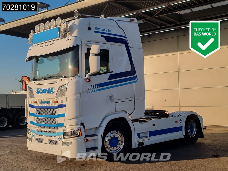 Scania S520 890 4X2 Full-Air Retarder 2x Tanks Leather Alcoa's - شاحنة جرار: صور 1 Scania S520 890 4X2 Full-Air Retarder 2x Tanks Leather Alcoa's - شاحنة جرار: صور 1