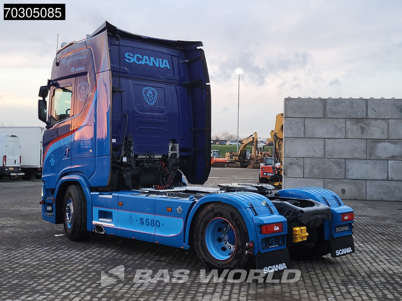 Scania S580 S 4X2 Full-Air Retarder 2xTanks Standklima Leder - شاحنة جرار: صور 2 Scania S580 S 4X2 Full-Air Retarder 2xTanks Standklima Leder - شاحنة جرار: صور 2