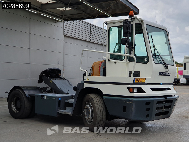 Terberg YT 222 4X2 NL-Truck Big-Axle - جرارات صالات المطارات: صور 3 Terberg YT 222 4X2 NL-Truck Big-Axle - جرارات صالات المطارات: صور 3