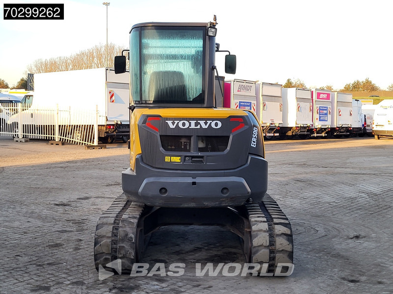 Volvo ECR50 D - حفارة مصغرة: صور 5 Volvo ECR50 D - حفارة مصغرة: صور 5