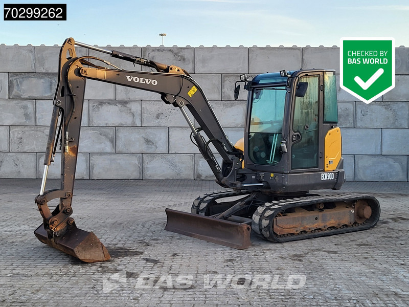 Volvo ECR50 D - حفارة مصغرة: صور 1 Volvo ECR50 D - حفارة مصغرة: صور 1
