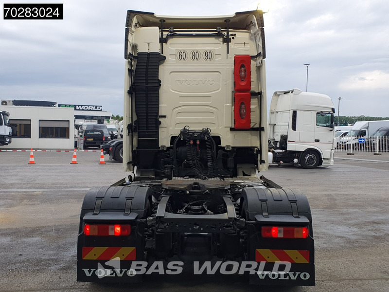 Volvo FH 460 4X2 VEB+ I-ParkCool 2x Tanks LED Navi - شاحنة جرار: صور 3 Volvo FH 460 4X2 VEB+ I-ParkCool 2x Tanks LED Navi - شاحنة جرار: صور 3