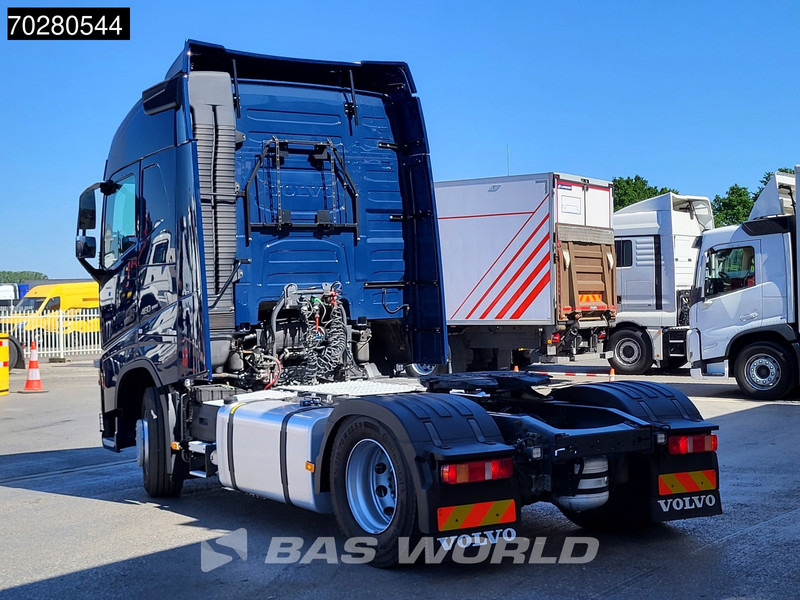 Volvo FH 460 FH 4X2 Low Mileage! VEB+ 2x Tanks - شاحنة جرار: صور 2 Volvo FH 460 FH 4X2 Low Mileage! VEB+ 2x Tanks - شاحنة جرار: صور 2