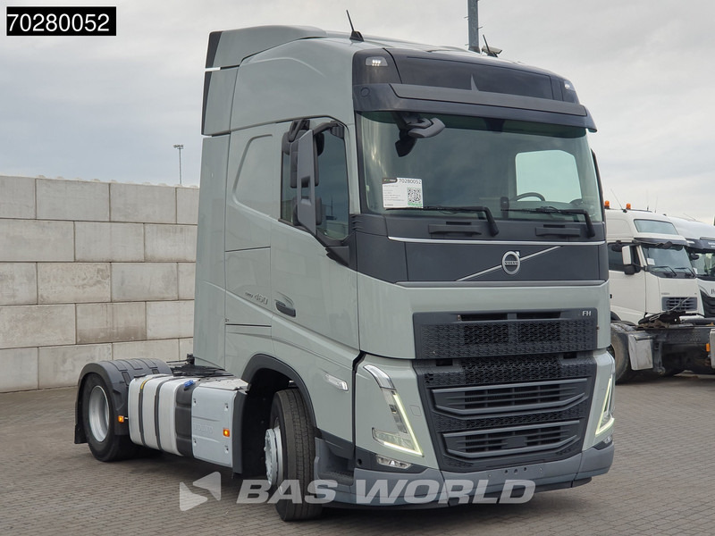 Volvo FH 460 FH 4X2 VEB+ 2x Tanks ACC LED - شاحنة جرار: صور 3 Volvo FH 460 FH 4X2 VEB+ 2x Tanks ACC LED - شاحنة جرار: صور 3