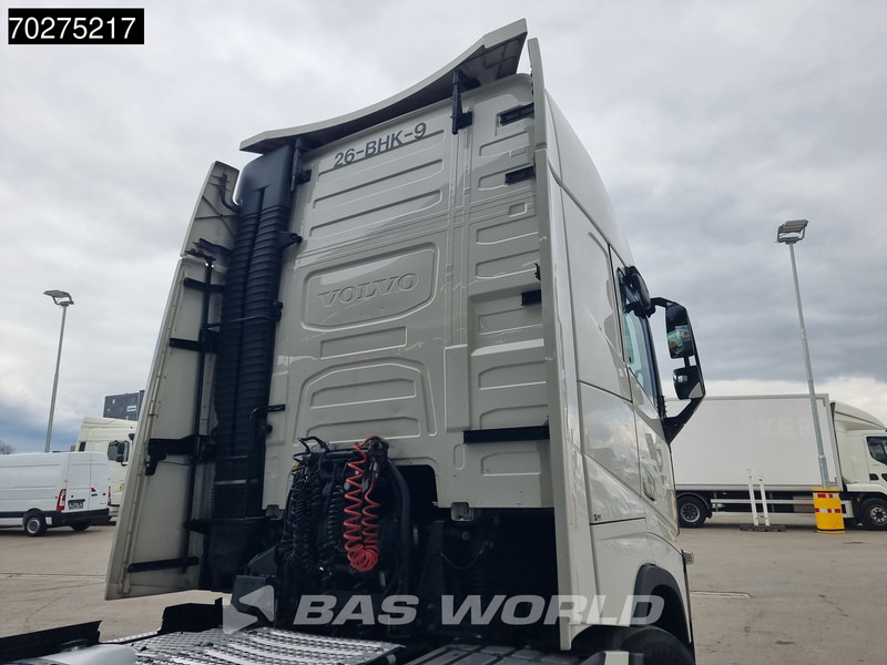 Volvo FH 460 FH 4X2 XL I-park cool 2X Tanks - شاحنة جرار: صور 3 Volvo FH 460 FH 4X2 XL I-park cool 2X Tanks - شاحنة جرار: صور 3