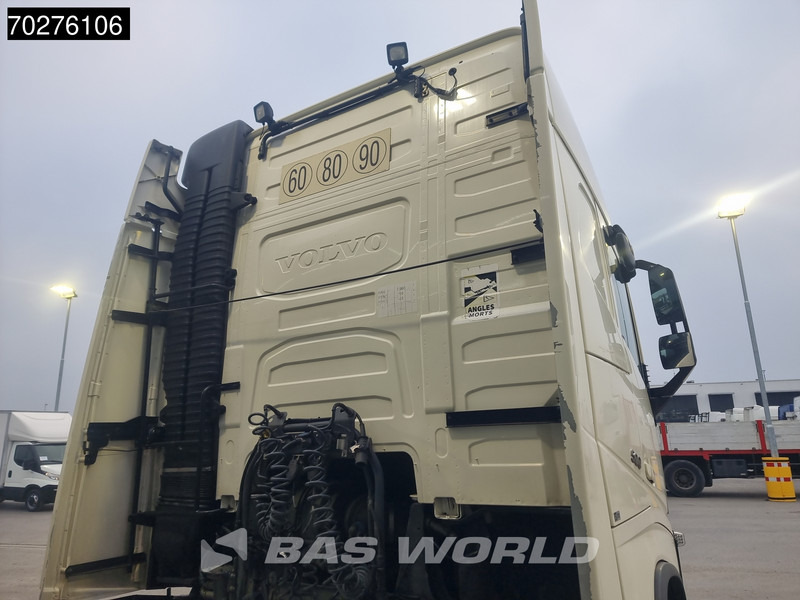 Volvo FH 500 4X2 Globetrotter Retarder Full-Air VEB+ Xenon Alcoa - شاحنة جرار: صور 5 Volvo FH 500 4X2 Globetrotter Retarder Full-Air VEB+ Xenon Alcoa - شاحنة جرار: صور 5