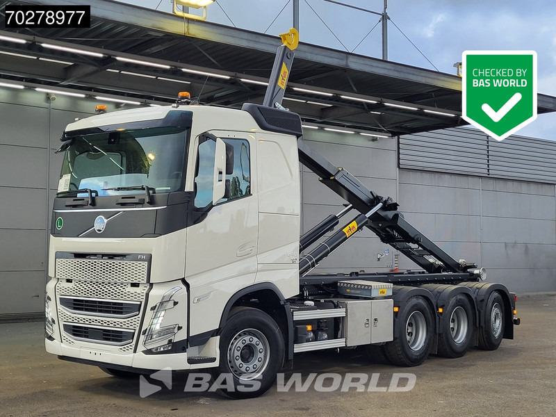 Volvo FH 540 8X4 NEW! HYVA 30-62 Heavy-Duty Lift-Steering Axle Retarder Euro 6 - شاحنة ذات الخطاف: صور 1 Volvo FH 540 8X4 NEW! HYVA 30-62 Heavy-Duty Lift-Steering Axle Retarder Euro 6 - شاحنة ذات الخطاف: صور 1