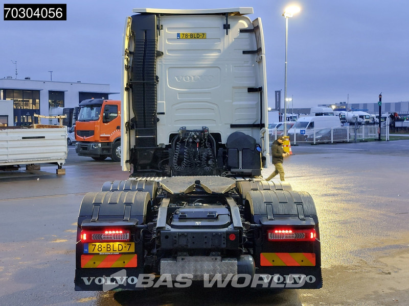 Volvo FH 540 FH 6X2 WB320! NL-Truck APK XL Retarder Liftachse - شاحنة جرار: صور 3 Volvo FH 540 FH 6X2 WB320! NL-Truck APK XL Retarder Liftachse - شاحنة جرار: صور 3