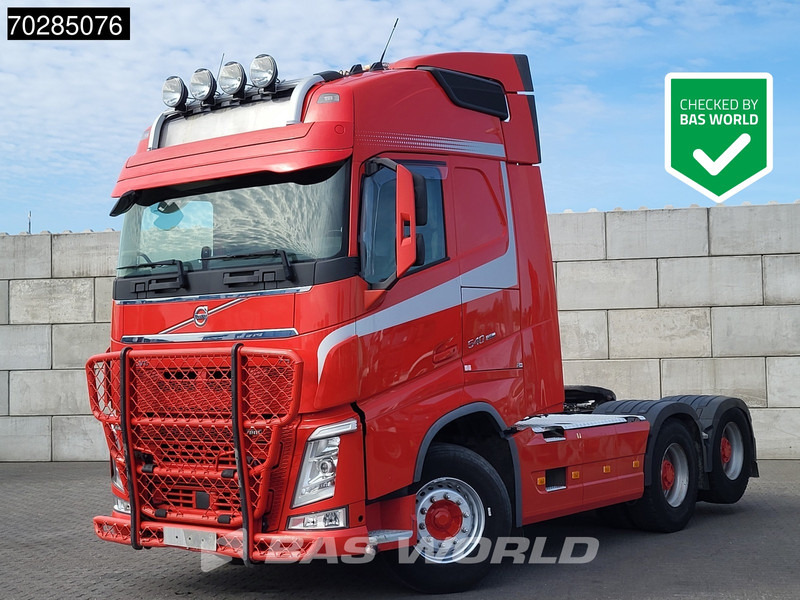Volvo FH 540 FH 6X4 Retarder Big-Axle Liftachse VDS Dual-Clutch ACC Hydraulik Xenon Navi Euro 6 - شاحنة جرار: صور 1 Volvo FH 540 FH 6X4 Retarder Big-Axle Liftachse VDS Dual-Clutch ACC Hydraulik Xenon Navi Euro 6 - شاحنة جرار: صور 1