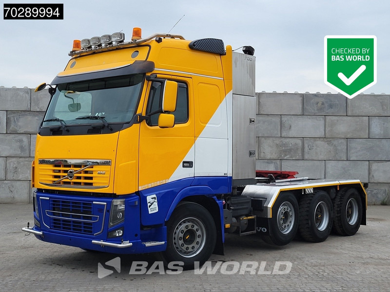 Volvo FH16 700 FH16 8X4 90T! Retarder Big-Axle Lift+Lenkachse Euro 5 - شاحنة جرار: صور 1 Volvo FH16 700 FH16 8X4 90T! Retarder Big-Axle Lift+Lenkachse Euro 5 - شاحنة جرار: صور 1