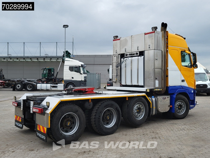 Volvo FH16 700 FH16 8X4 90T! Retarder Big-Axle Lift+Lenkachse Euro 5 - شاحنة جرار: صور 5 Volvo FH16 700 FH16 8X4 90T! Retarder Big-Axle Lift+Lenkachse Euro 5 - شاحنة جرار: صور 5