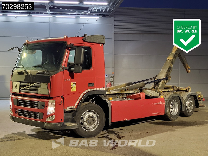 Volvo FM 370 6X2 21t Hooklift Lift Axle Automatic Euro 5 - شاحنة ذات الخطاف: صور 1 Volvo FM 370 6X2 21t Hooklift Lift Axle Automatic Euro 5 - شاحنة ذات الخطاف: صور 1