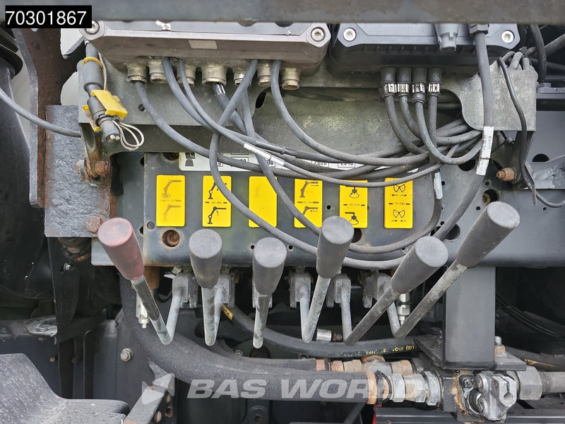 شاحنة ذات الخطاف, شاحنة كرين Volvo FMX 370 FMX 6X2 HIAB 244 E P-3 Hipro Kran + XR21S56 containersystem Lift+steering: صور 16 شاحنة ذات الخطاف, شاحنة كرين Volvo FMX 370 FMX 6X2 HIAB 244 E P-3 Hipro Kran + XR21S56 containersystem Lift+steering: صور 16