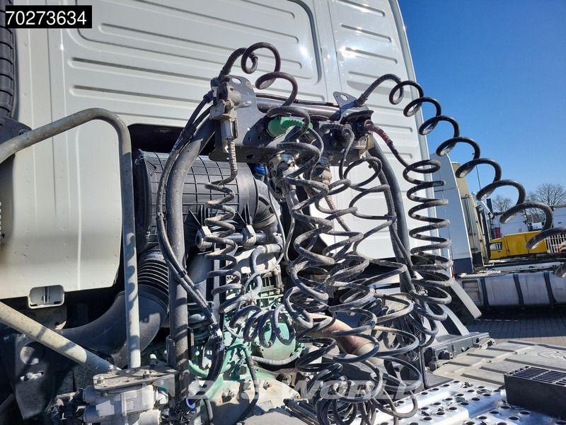 Volvo FMX 420 4X4 4x4 Allrad Big-Axle Drumbrakes Hydraulik - شاحنة جرار: صور 3 Volvo FMX 420 4X4 4x4 Allrad Big-Axle Drumbrakes Hydraulik - شاحنة جرار: صور 3