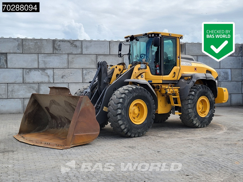 Volvo L120 H CDC - 3TH VALVE - QUICK COUPLER - اللودر بعجل: صور 1 Volvo L120 H CDC - 3TH VALVE - QUICK COUPLER - اللودر بعجل: صور 1