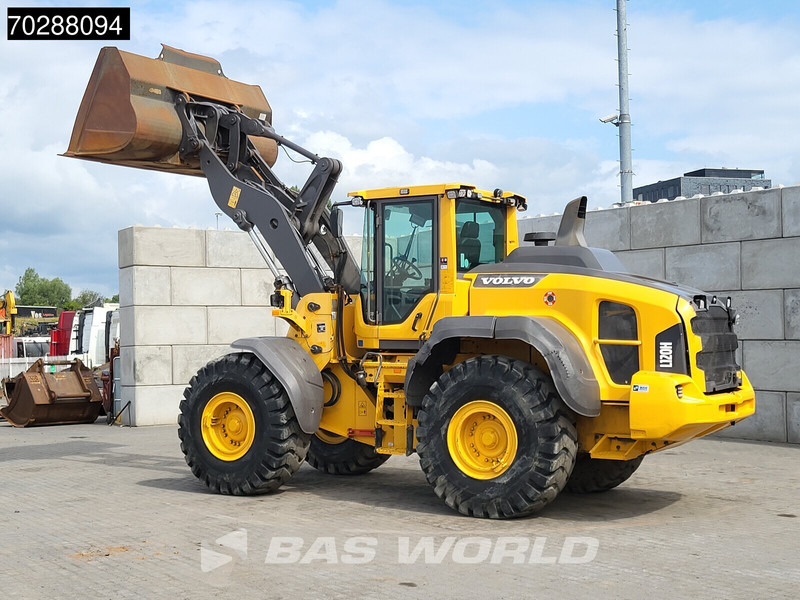 Volvo L120 H CDC - 3TH VALVE - QUICK COUPLER - اللودر بعجل: صور 3 Volvo L120 H CDC - 3TH VALVE - QUICK COUPLER - اللودر بعجل: صور 3
