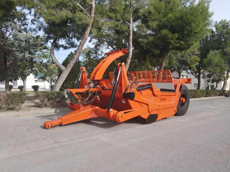 Agrotécnica TH48 - ماكينات التسوية: صور 1 Agrotécnica TH48 - ماكينات التسوية: صور 1