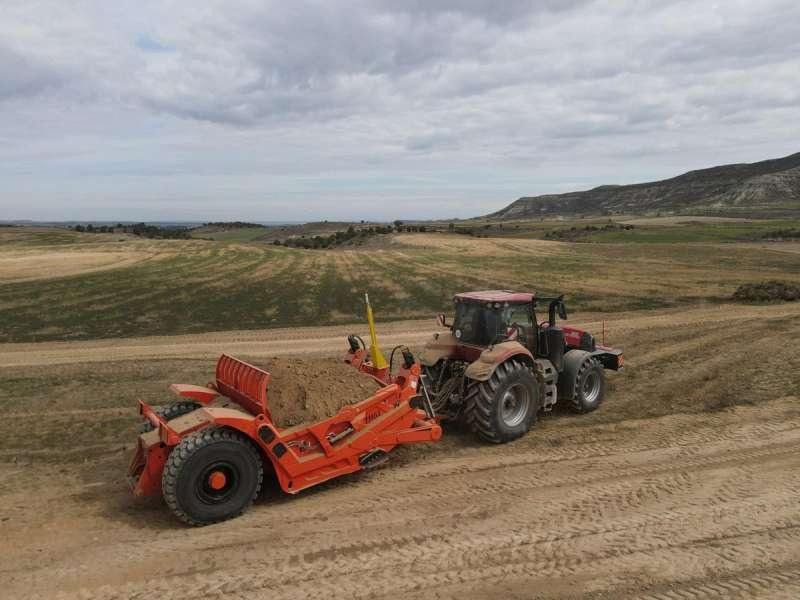 Agrotécnica TH61 - ماكينات التسوية: صور 4 Agrotécnica TH61 - ماكينات التسوية: صور 4