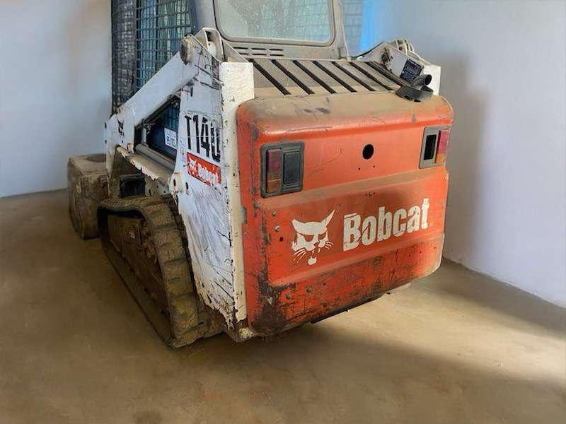 Bobcat T140 - اللودر المجنزر صغير: صور 2 Bobcat T140 - اللودر المجنزر صغير: صور 2