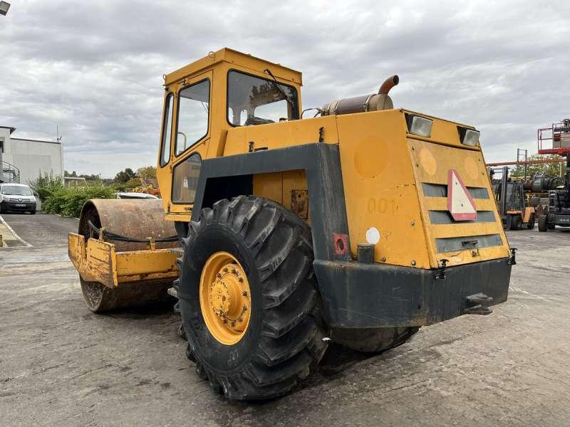 Bomag BW213D - مدحلة المختلطة: صور 5 Bomag BW213D - مدحلة المختلطة: صور 5