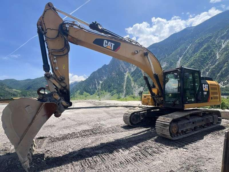 Caterpillar 330F LN - حفارات زحافة: صور 1 Caterpillar 330F LN - حفارات زحافة: صور 1