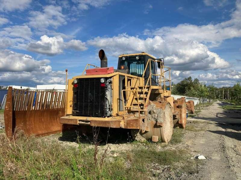 Caterpillar 826GII - مدماج: صور 4 Caterpillar 826GII - مدماج: صور 4