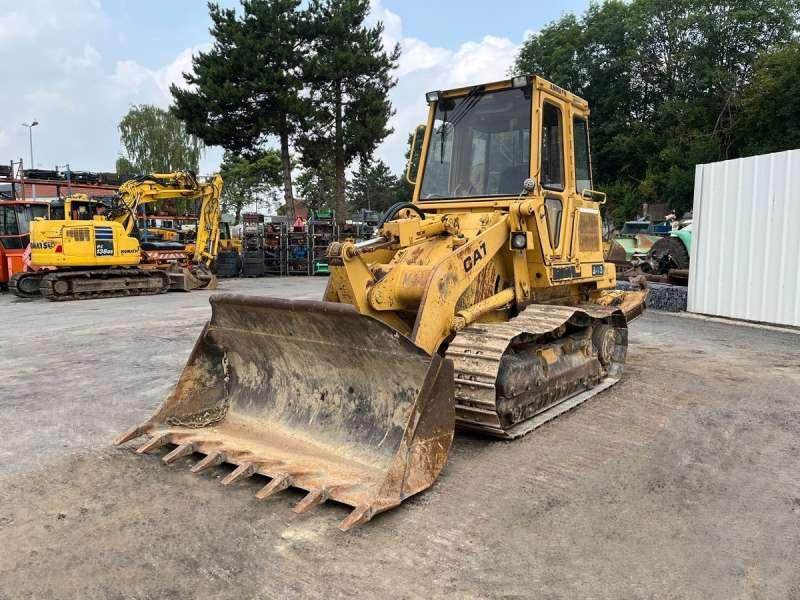 Caterpillar 943 - اللودر المجنزر: صور 2 Caterpillar 943 - اللودر المجنزر: صور 2