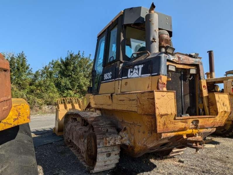 Caterpillar 963C - POUR PIECES - اللودر المجنزر: صور 5 Caterpillar 963C - POUR PIECES - اللودر المجنزر: صور 5