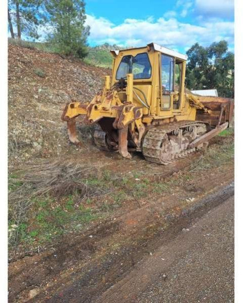 Caterpillar D6D - بلدوزر: صور 4 Caterpillar D6D - بلدوزر: صور 4