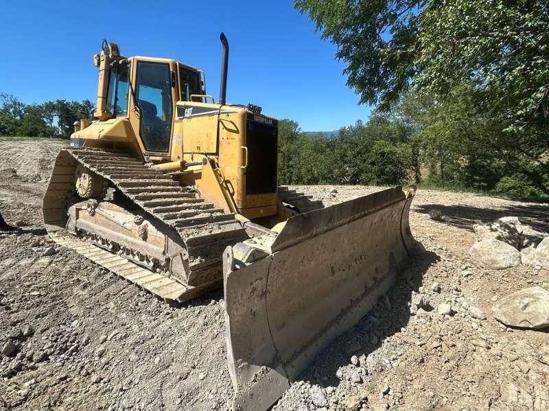 Caterpillar D6N LGP - بلدوزر: صور 2 Caterpillar D6N LGP - بلدوزر: صور 2