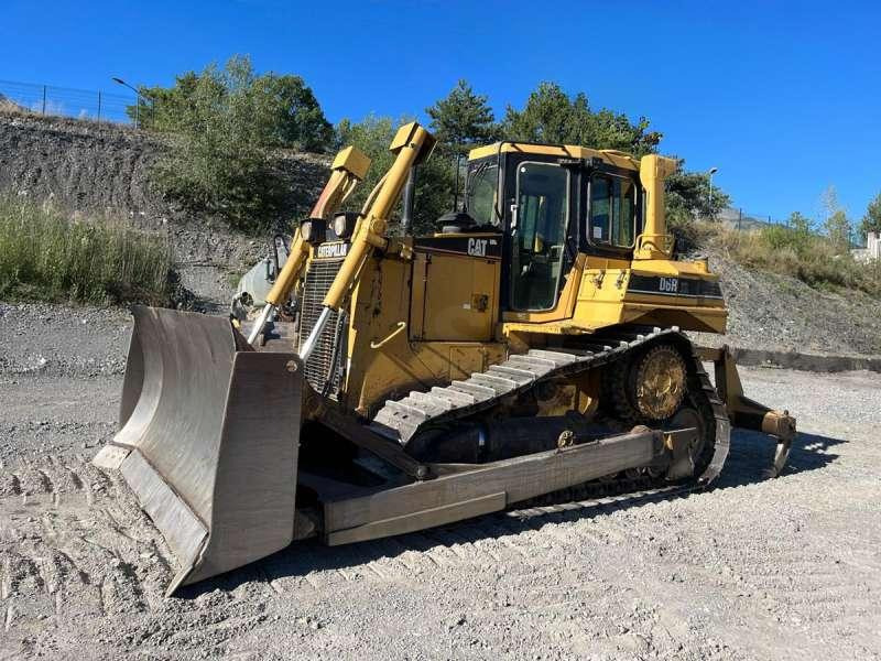 Caterpillar D6RXL - بلدوزر: صور 2 Caterpillar D6RXL - بلدوزر: صور 2