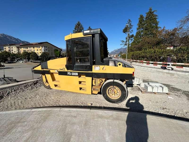 Caterpillar PS300B - مداحل الإطارات الهوائية: صور 4 Caterpillar PS300B - مداحل الإطارات الهوائية: صور 4