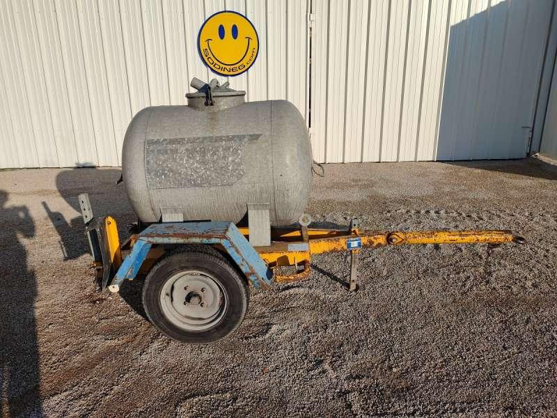 Courant 500 LITRES A EAU - تنك: صور 1 Courant 500 LITRES A EAU - تنك: صور 1