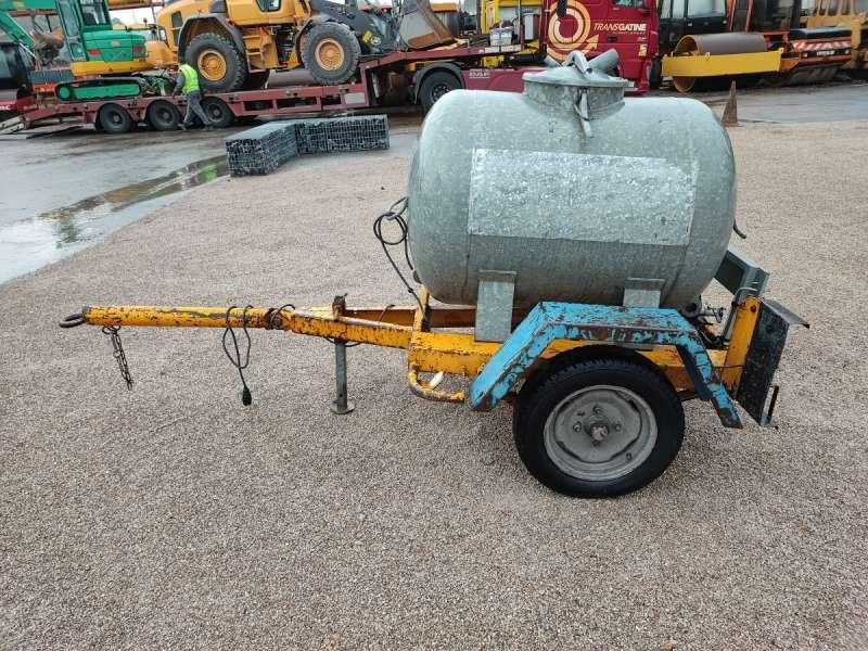 Courant 500 LITRES A EAU - تنك: صور 4 Courant 500 LITRES A EAU - تنك: صور 4