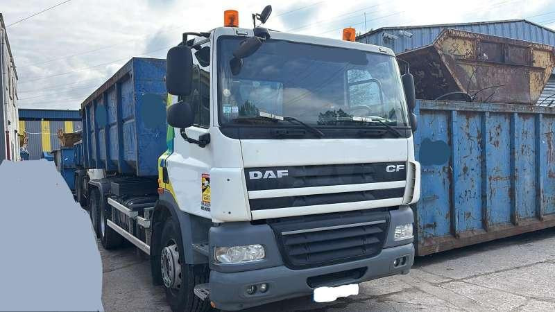 DAF Camion Ampliroll DAF 85.460 6x4 CF - شاحنة ذات الخطاف: صور 2 DAF Camion Ampliroll DAF 85.460 6x4 CF - شاحنة ذات الخطاف: صور 2