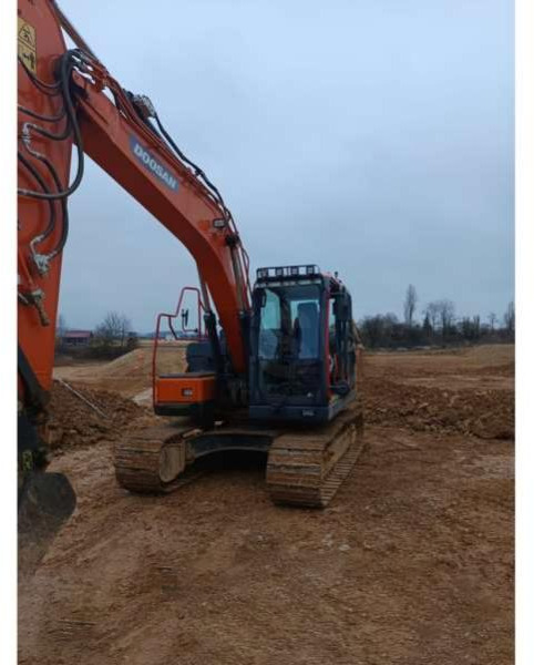 Doosan DX140LC-5 - حفارات زحافة: صور 3 Doosan DX140LC-5 - حفارات زحافة: صور 3