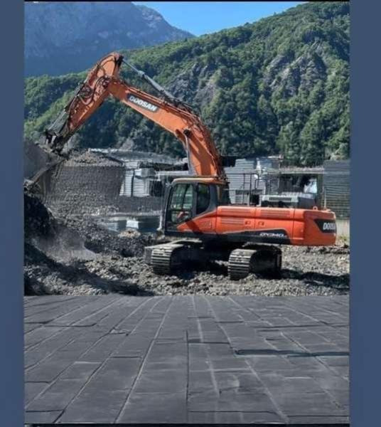 Doosan DX340 LC-5 - حفارات زحافة: صور 4 Doosan DX340 LC-5 - حفارات زحافة: صور 4