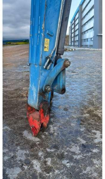 Fuchs MHL320F - حفارة النقل والشحن: صور 4 Fuchs MHL320F - حفارة النقل والشحن: صور 4