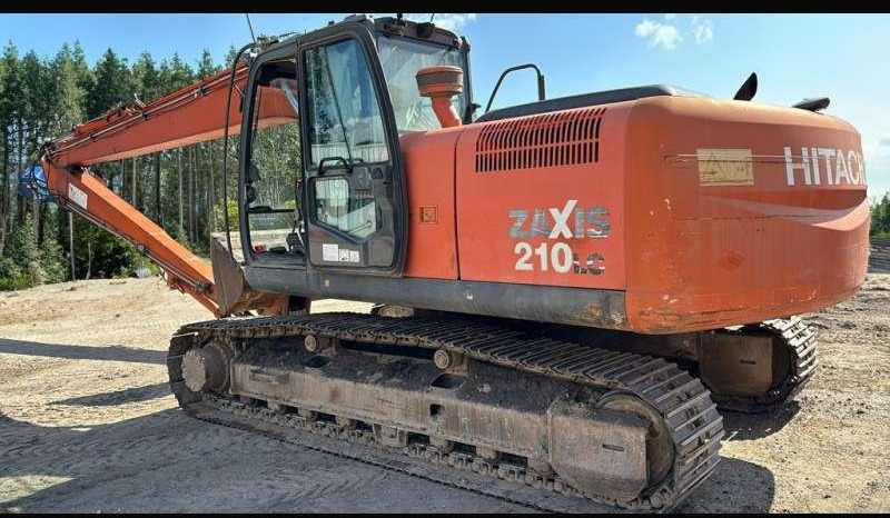Hitachi ZX210LC-3 - حفارة النقل والشحن: صور 3 Hitachi ZX210LC-3 - حفارة النقل والشحن: صور 3
