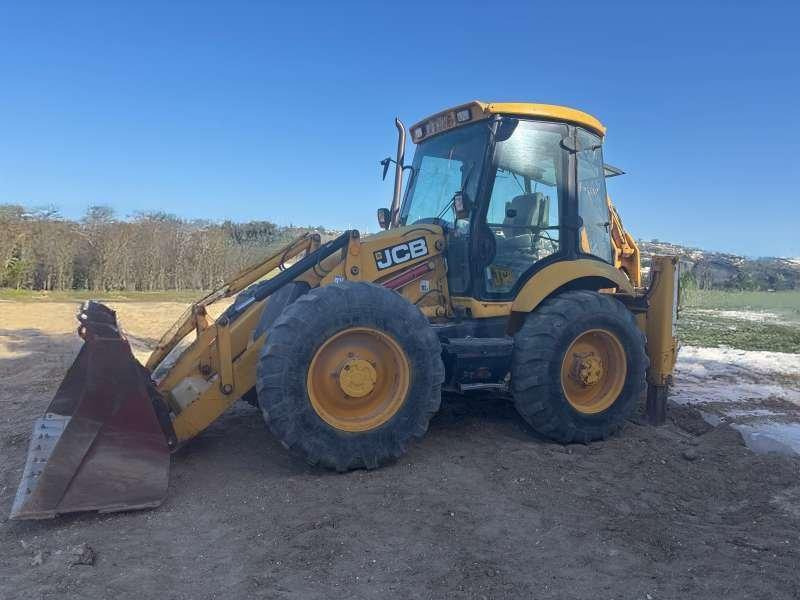 Jcb Tractopelle 4CX - حفار متعدد الاستخدام: صور 1 Jcb Tractopelle 4CX - حفار متعدد الاستخدام: صور 1